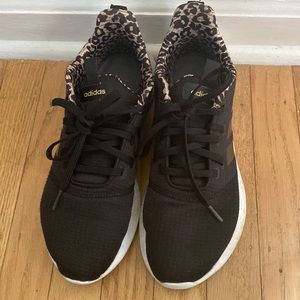Adidas women’s sneakers